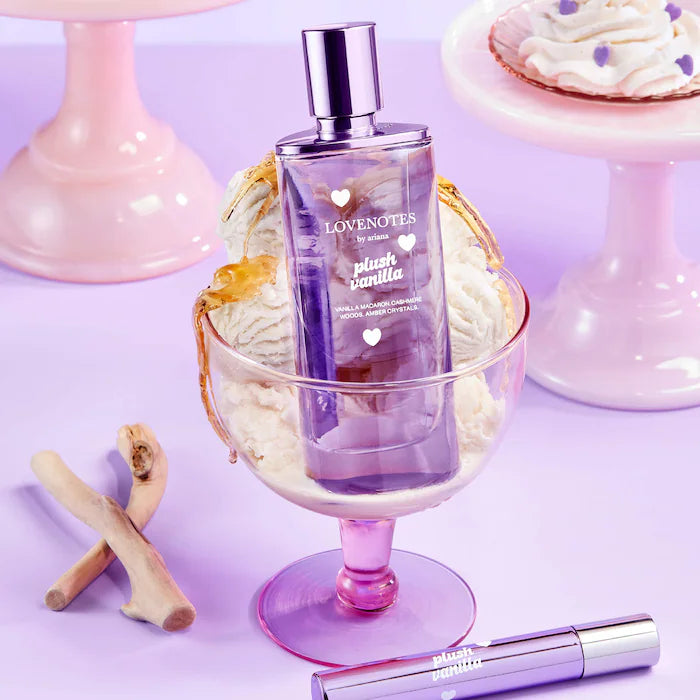 Ariana Grande – LOVENOTES Plush Vanilla Perfume Gift Set