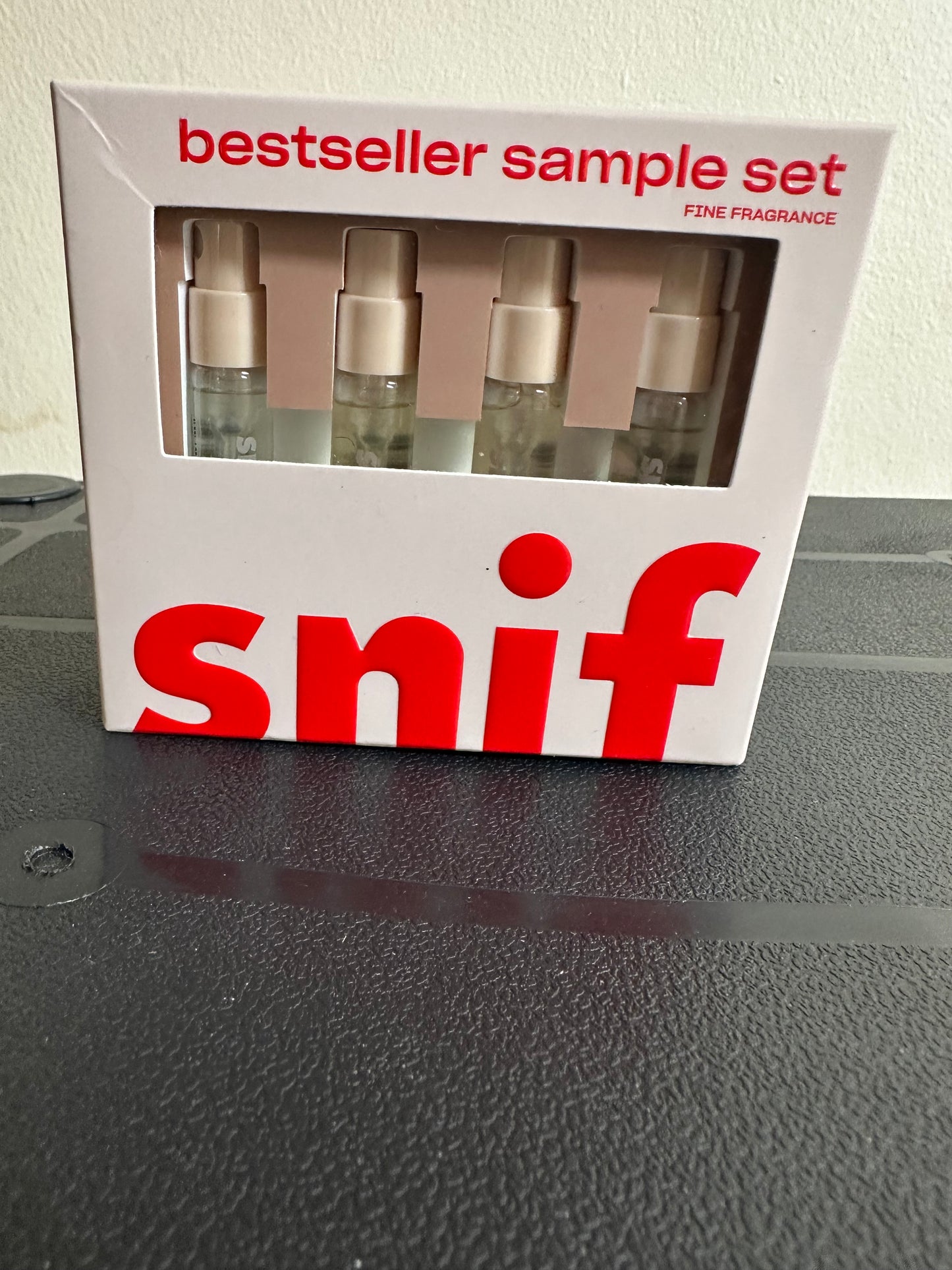 Preloved Brand new snif sample set 2ml x 4