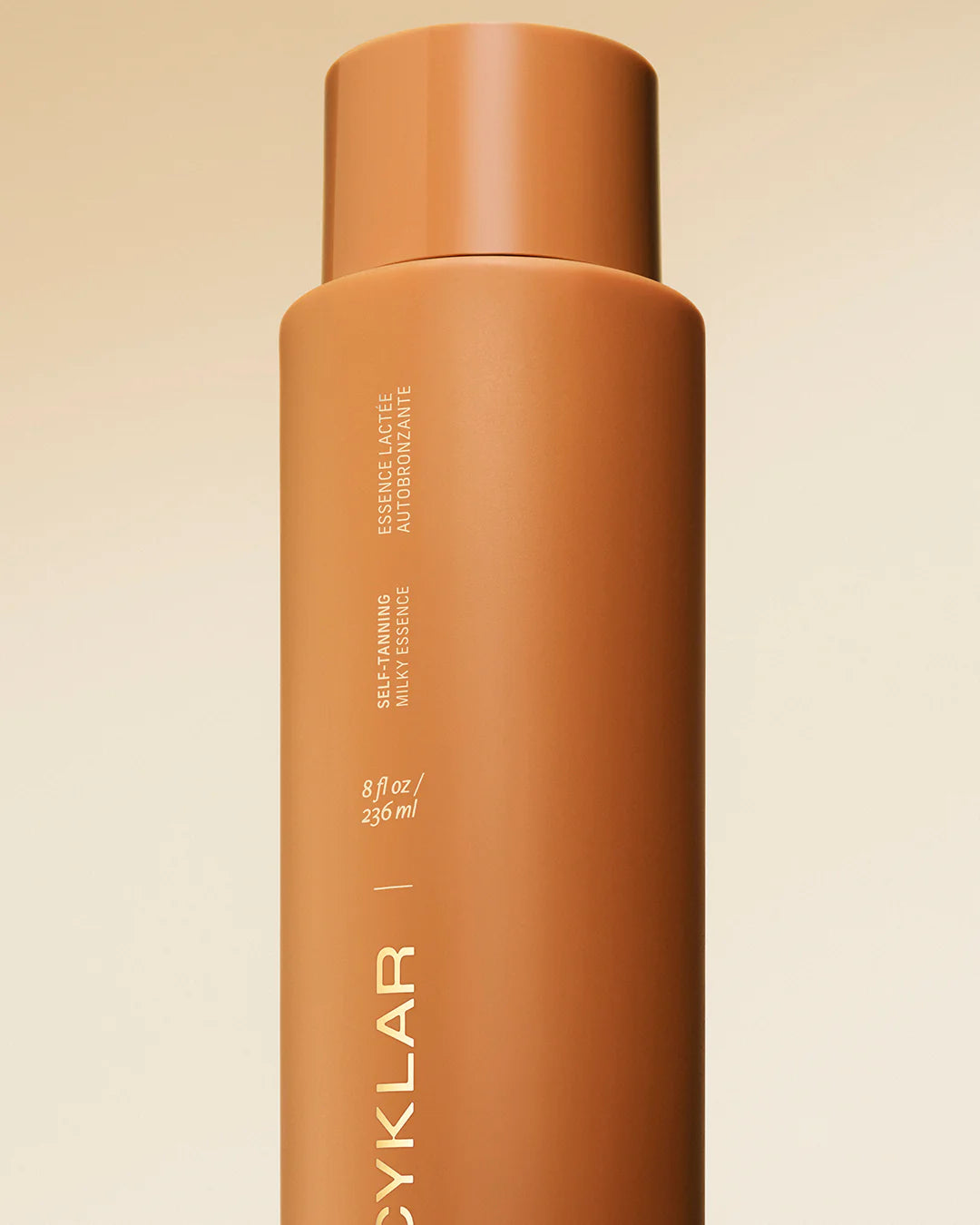 CYKLAR - Self-Tanning Milky Essence